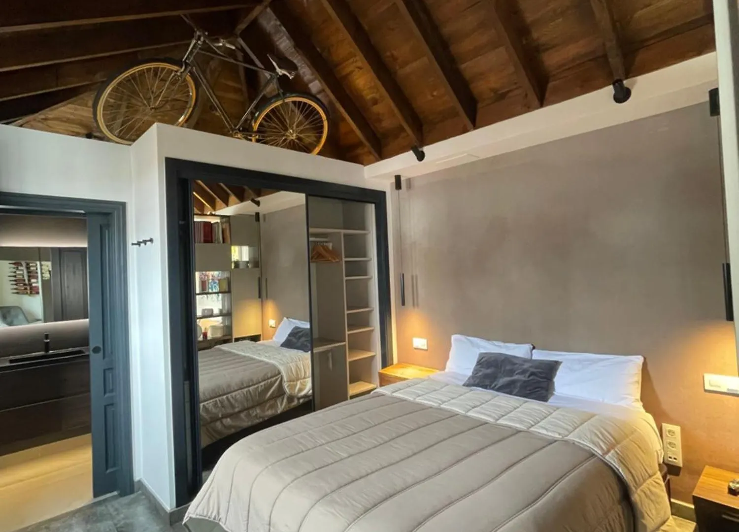 O&L Gran Poder - Modern Loft With Private Pool And Terrace Seville