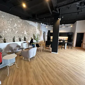 Hostel Sweet, Sevilla
